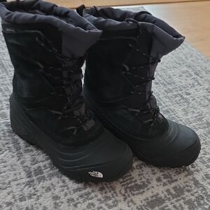 The North Face Black Insulated Boots